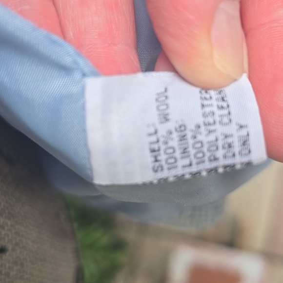 Talbots light blue 100% wool sz 12 2 button blazer. Gently worn condition - Picture 10 of 12